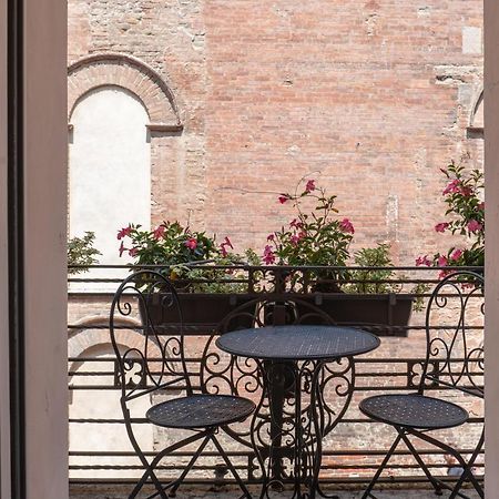 Hotel Duomo Cremona Exteriör bild