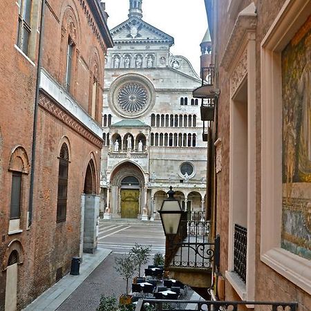 Hotel Duomo Cremona Exteriör bild