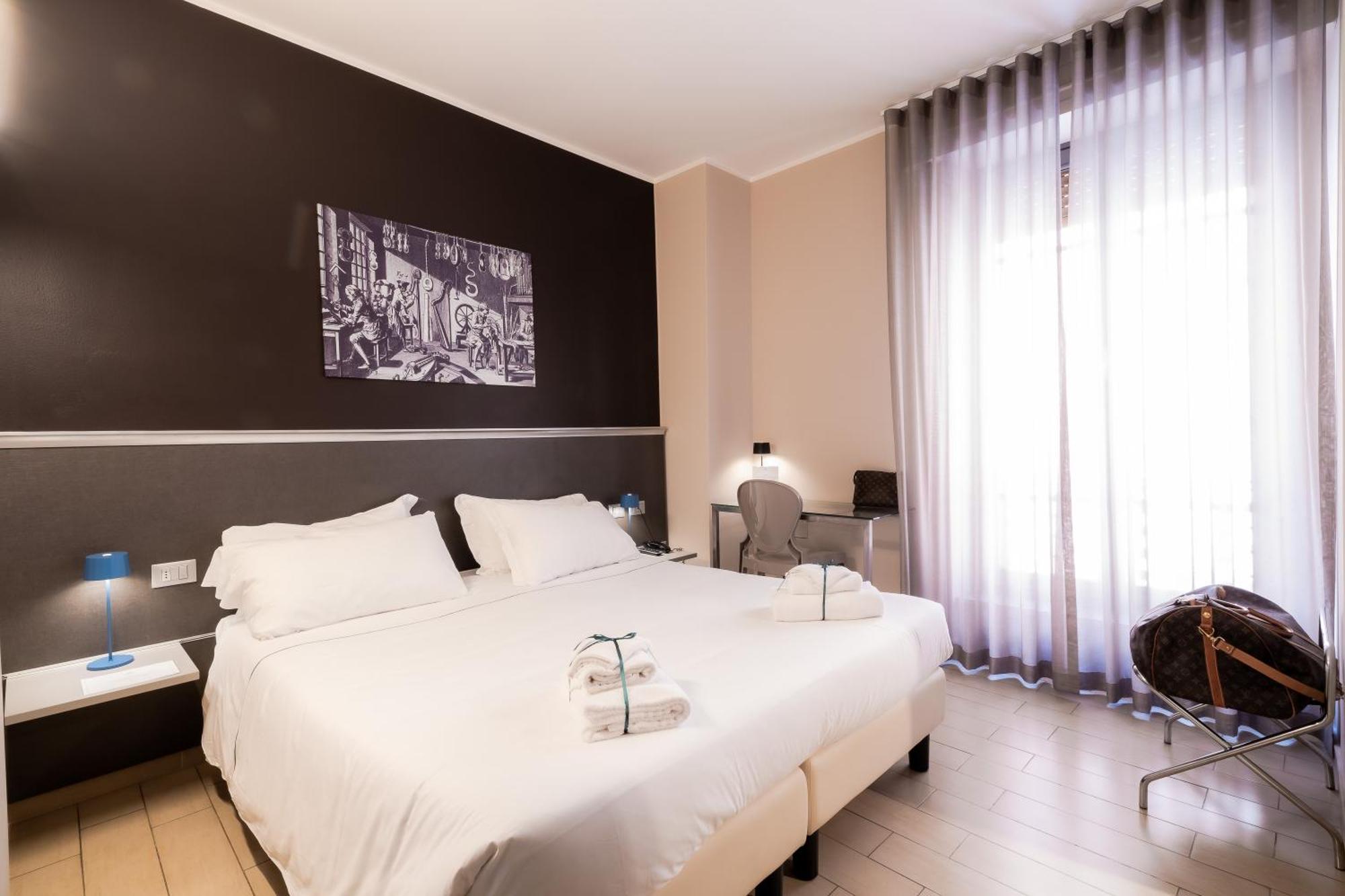 Hotel Duomo Cremona Exteriör bild